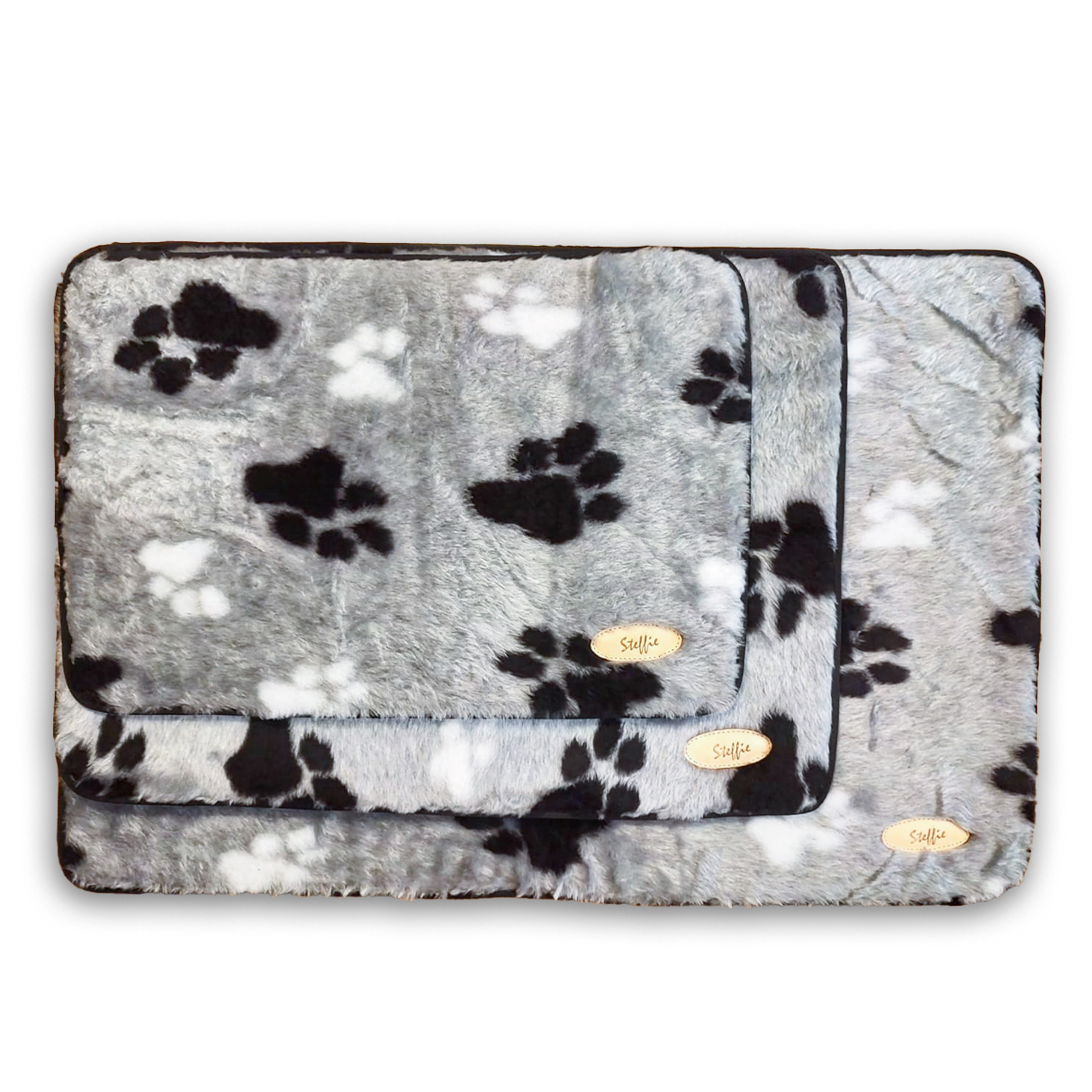 Igloo pisicute si catei mici alb